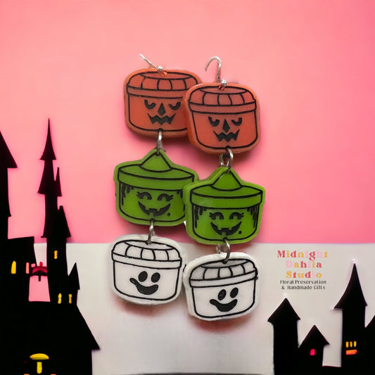 Trick-Or-Trio Retro Halloween Bucket Dangles