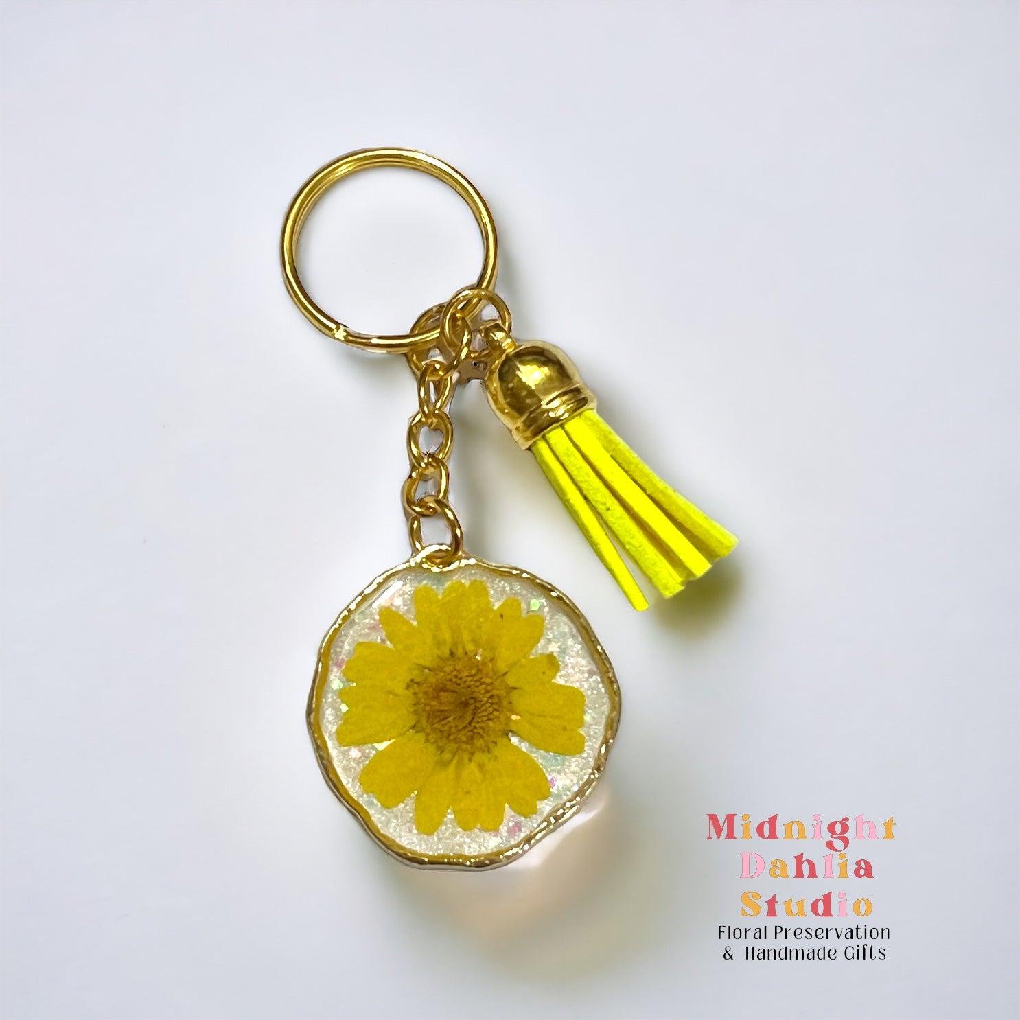 Real pressed flower keychain yellow daisy.  Great gift for woman women and teen.